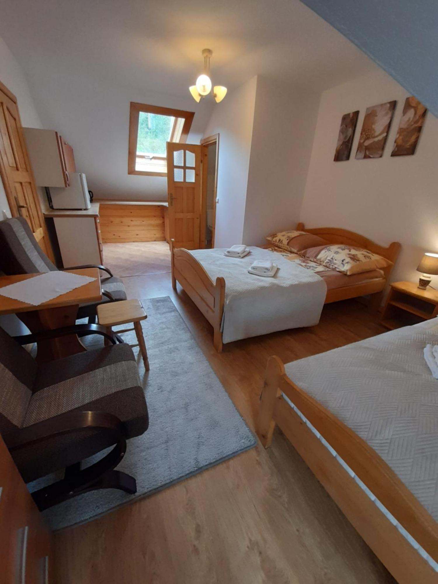 Noclegi W Pieninach Sromowce Wyzne Esterno foto